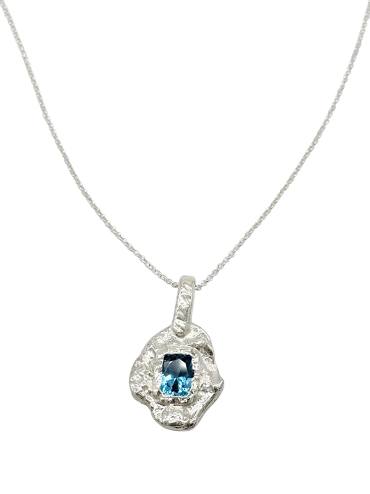 Aguamarina Necklace