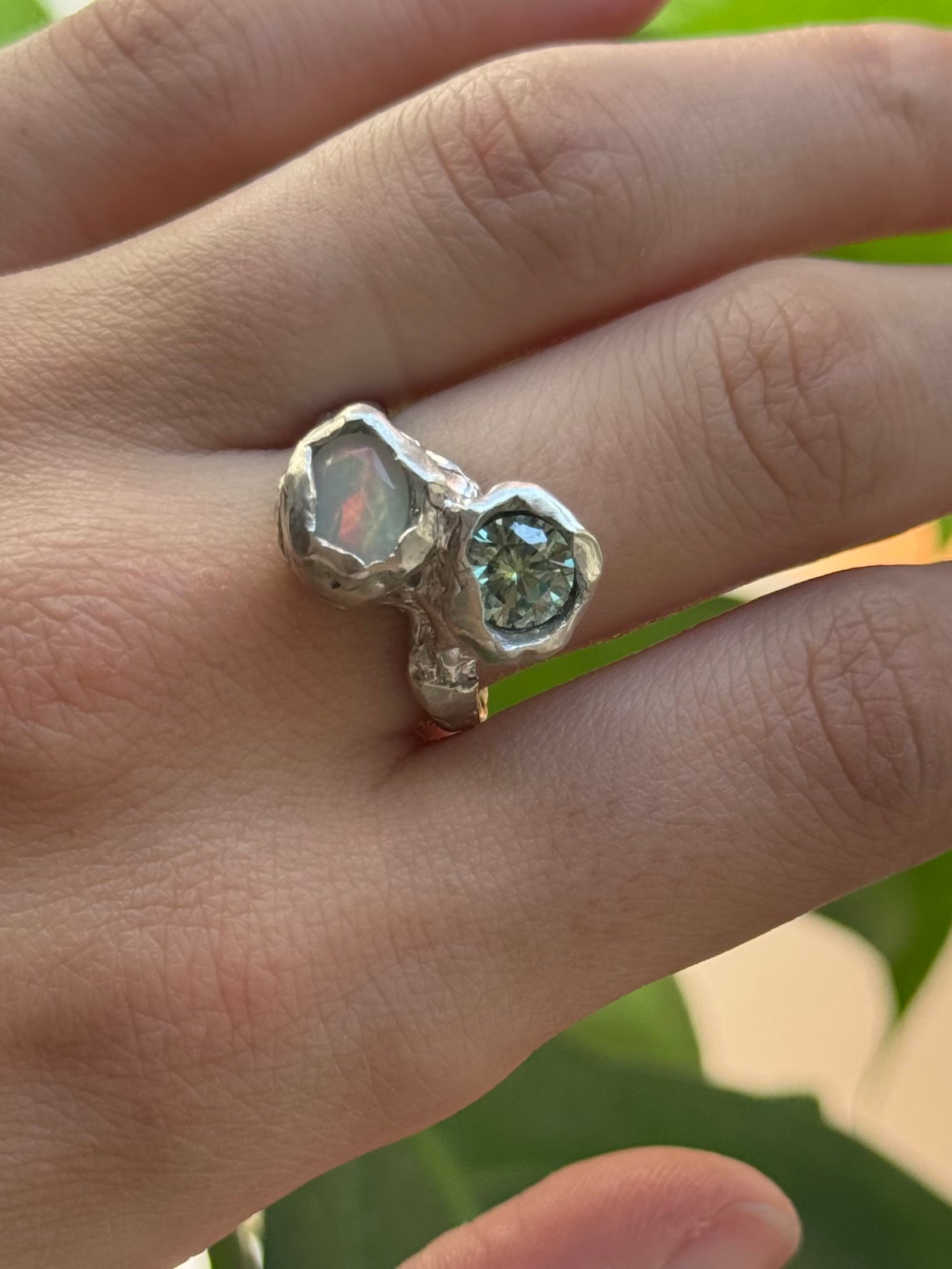 Opalo and Moissanita Ring — 925 silver ring with opal and moissanite, Camila D. Daneri