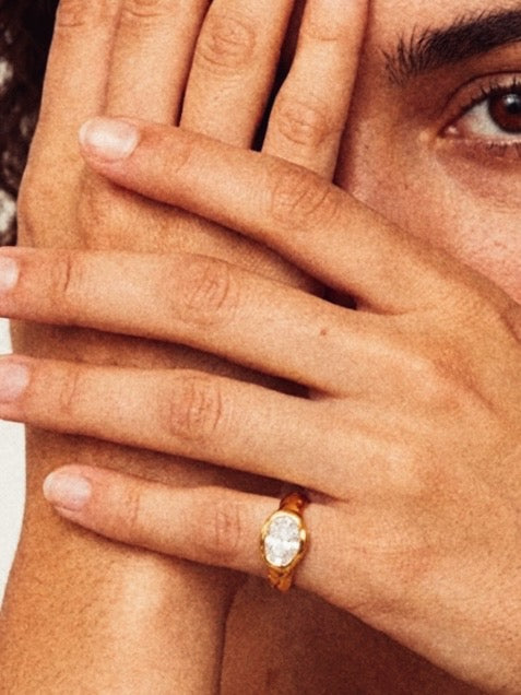 Ovalo Pinky Ring
