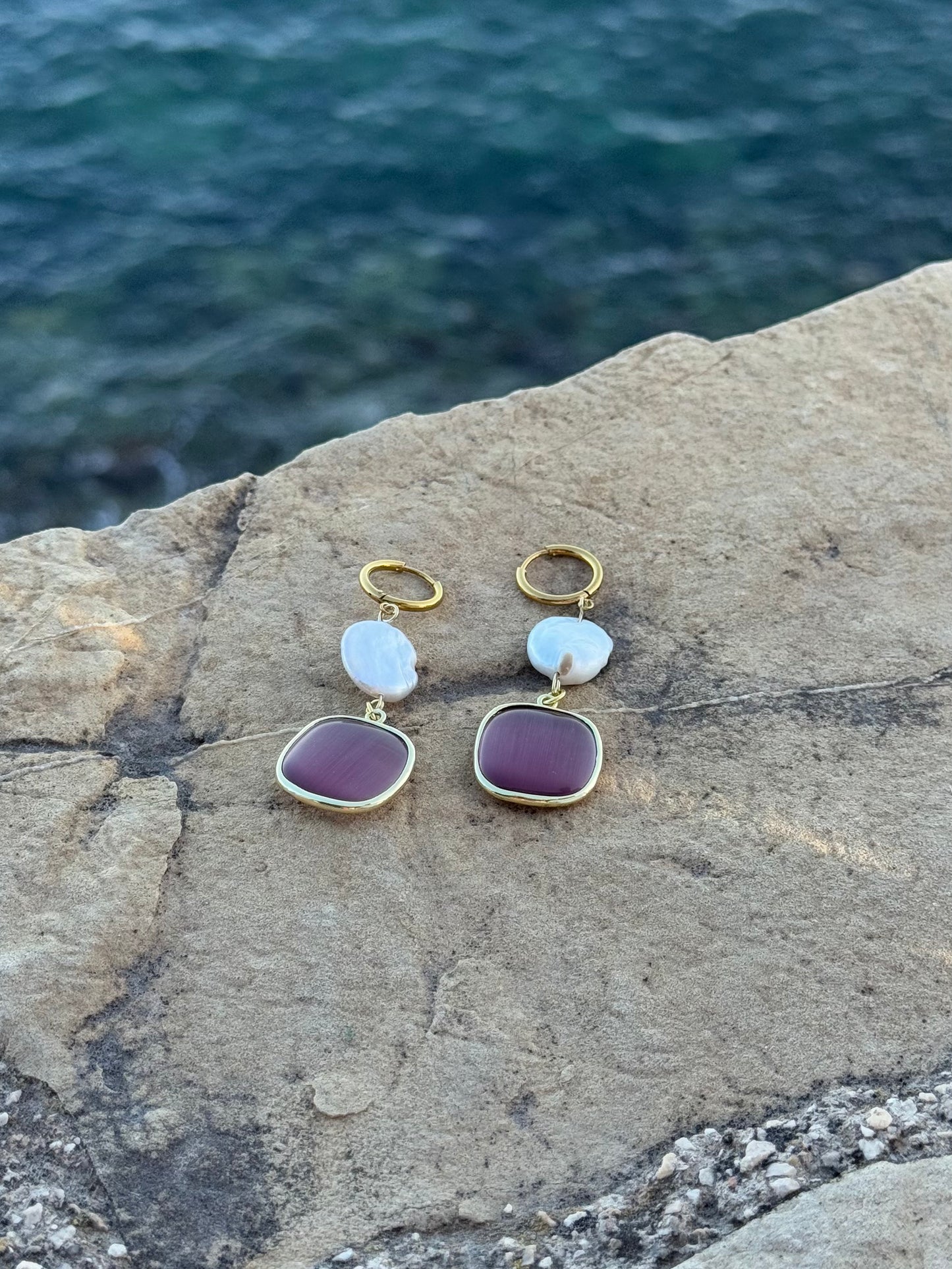 Ojo de Gato Earrings