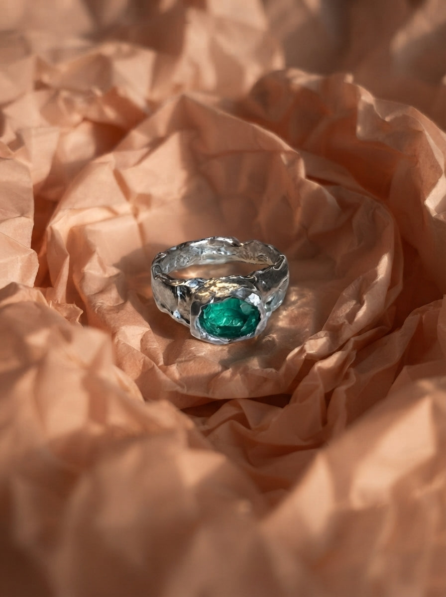 Esmeralda Ring