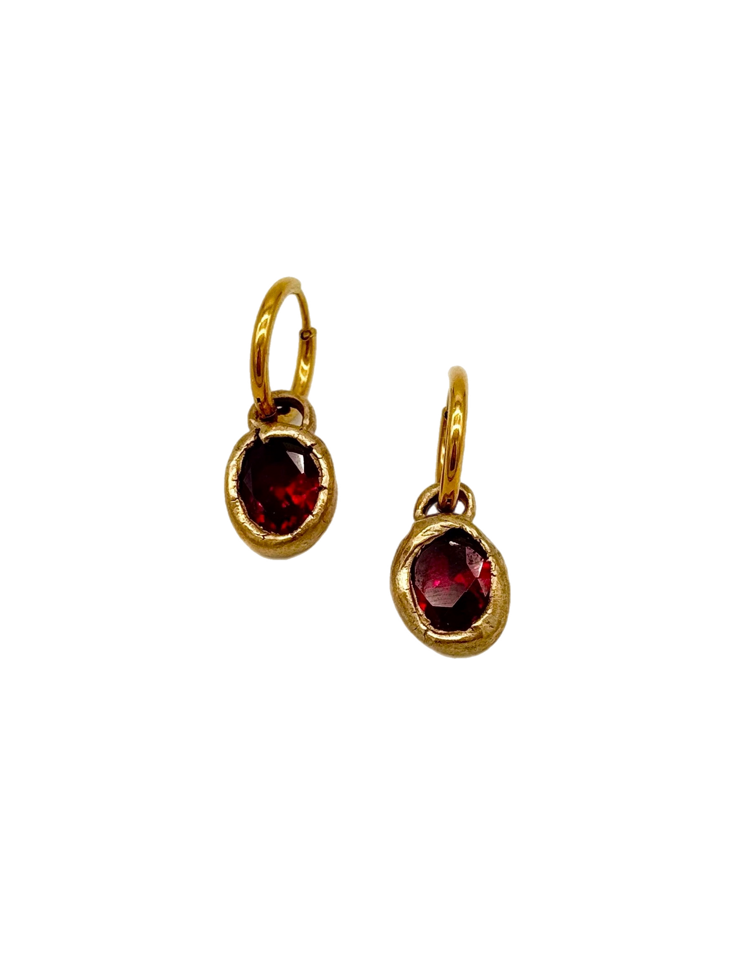 Granate Earrings