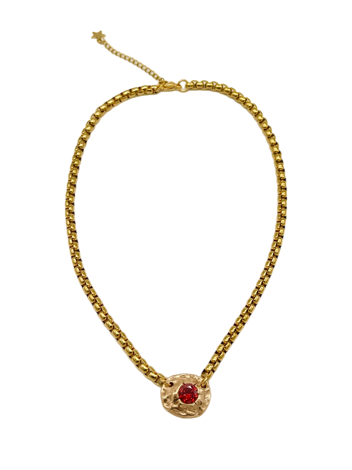 Manzana Roja Necklace