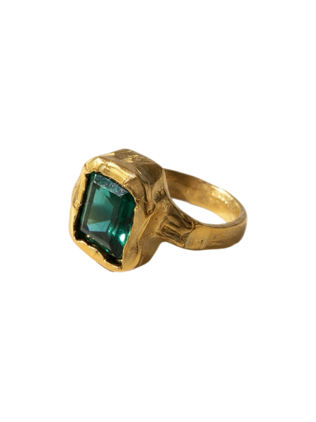 Esmeralda Dorado Ring