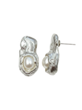Perla Stud Earrings