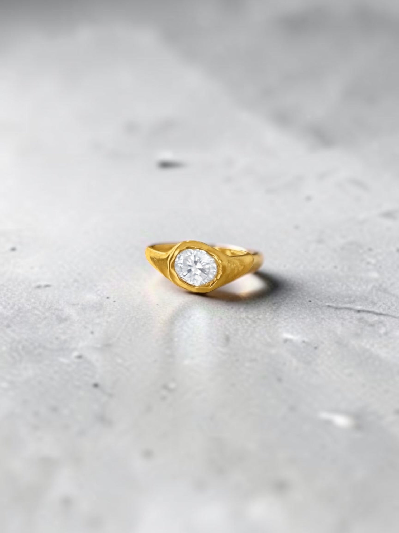 Oval Ring