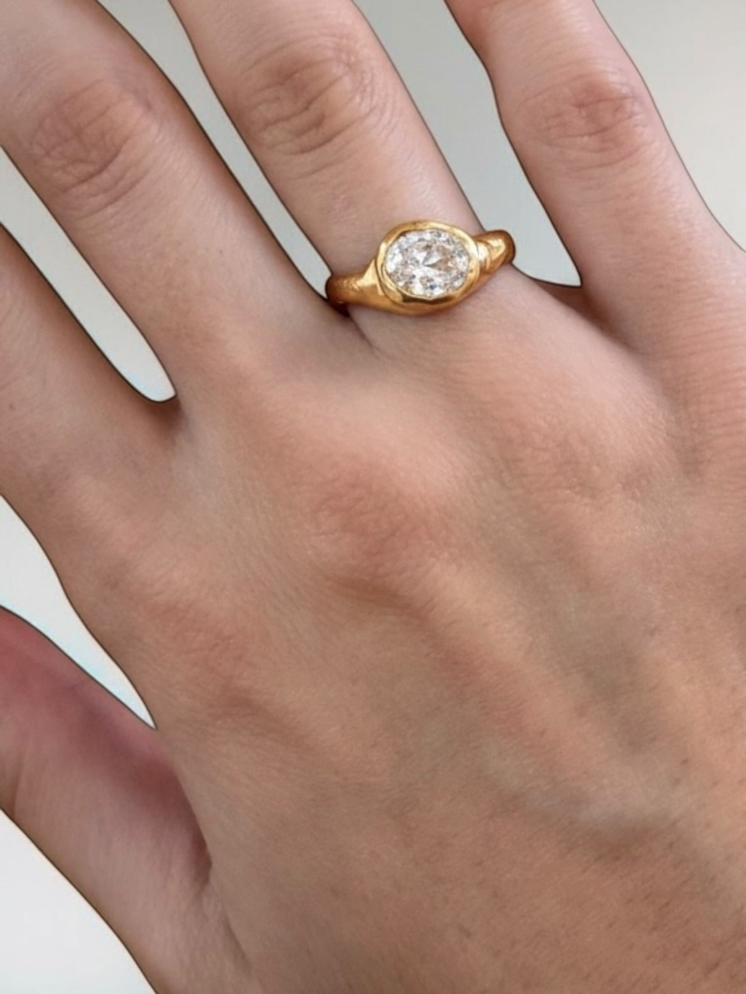 Oval Ring