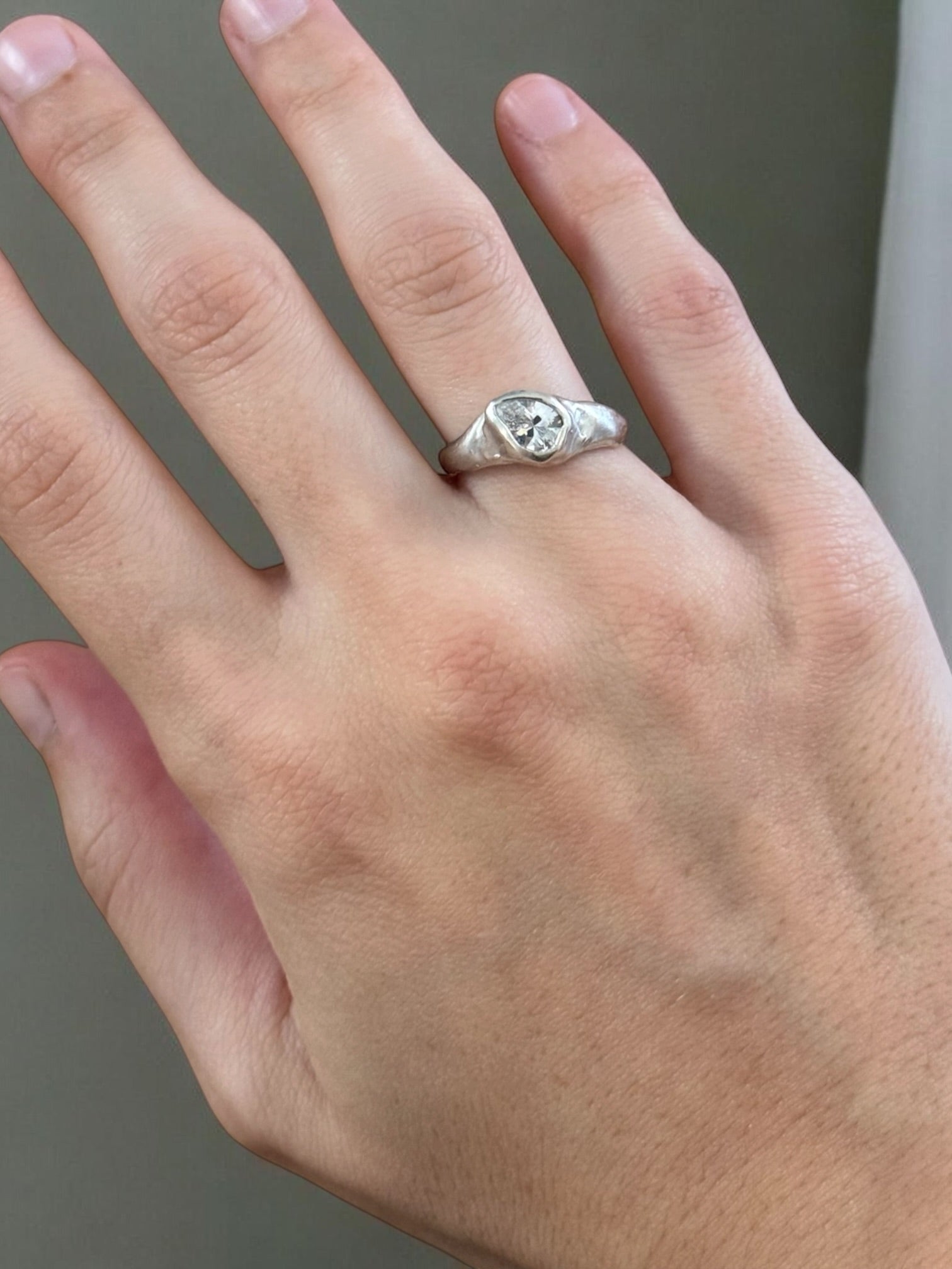 Gota Ring