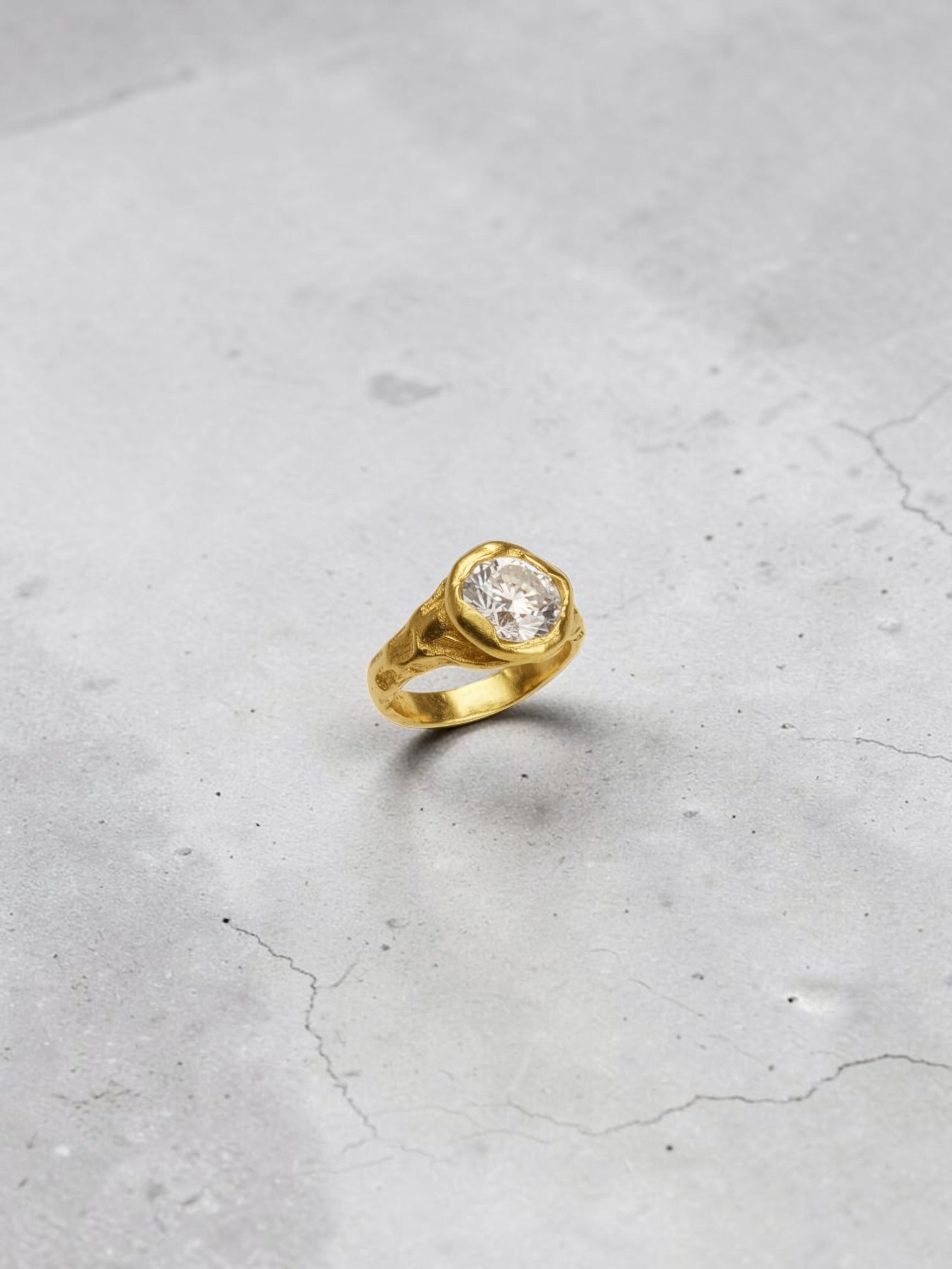 Alma Ring