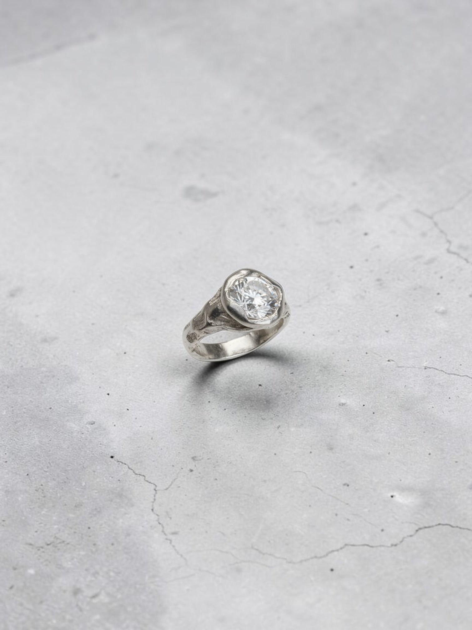 Alma Ring