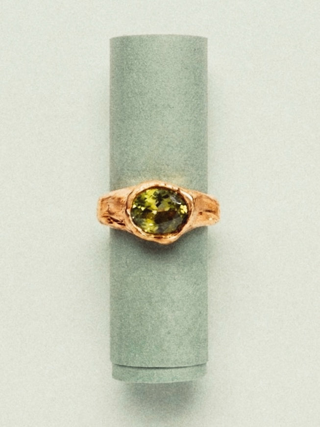 Manzana Ring
