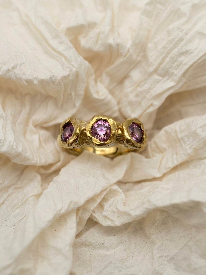 Tres Ring
